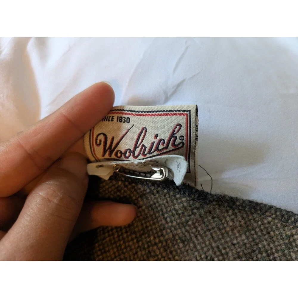 Vintage Made in USA Woolrich Rugged Outdoorwear Camp Tweed Throw Blanket 53x53